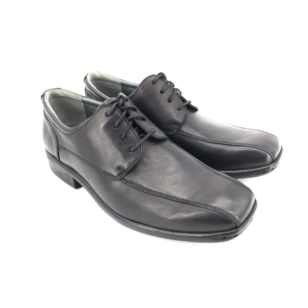 ราคาและรีวิวSaramanda รุ่น 187025 Toby I รองเท้าผู้ชายหนังแท้ แบบผูกเชือก สีดำ