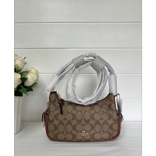 COACH Pennie Shoulder Bag 25 In Signature Canvas/GOLD/KHAKI REDWOOD C7223 Shopee Thailand