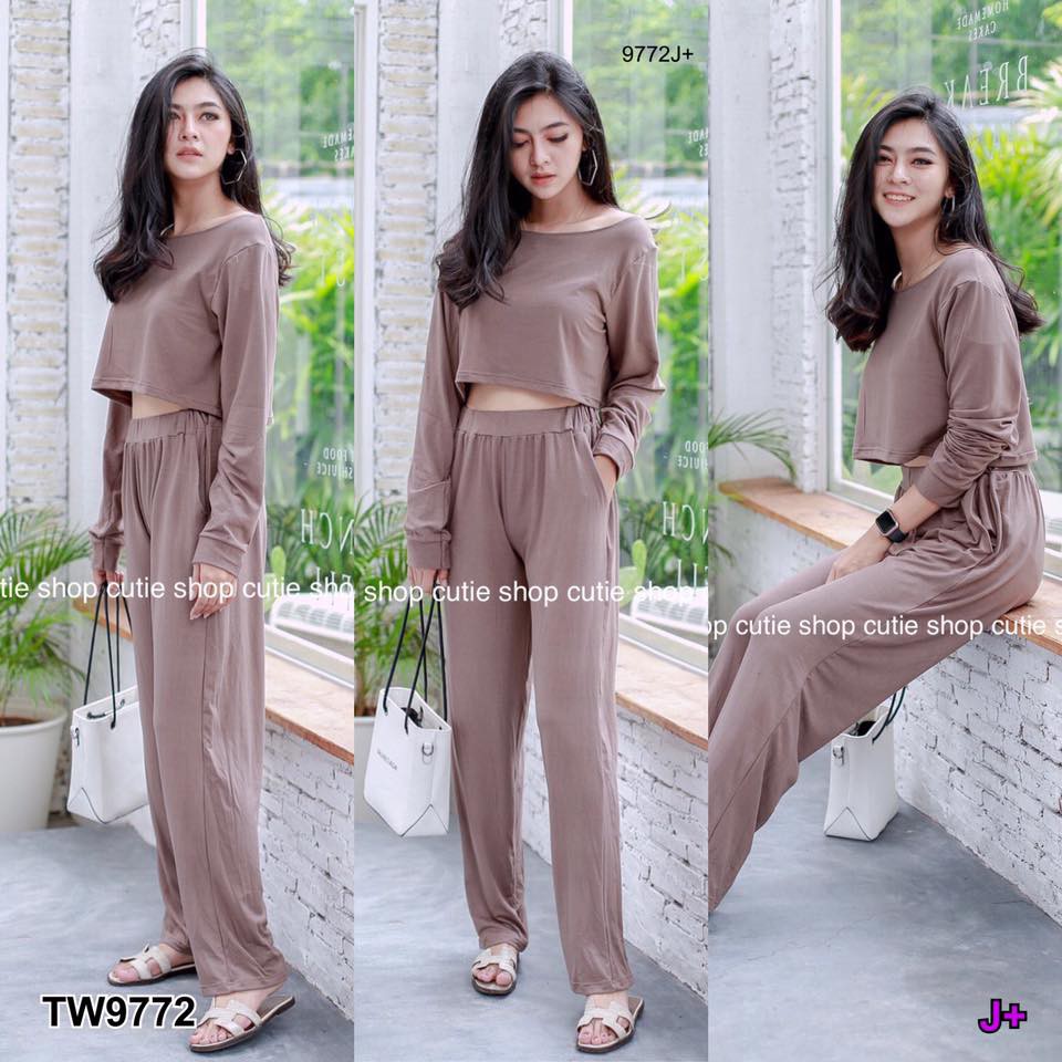 เสื้อครอปแขนยาวคอกว้าง-กางเกงขายาว-tw9772