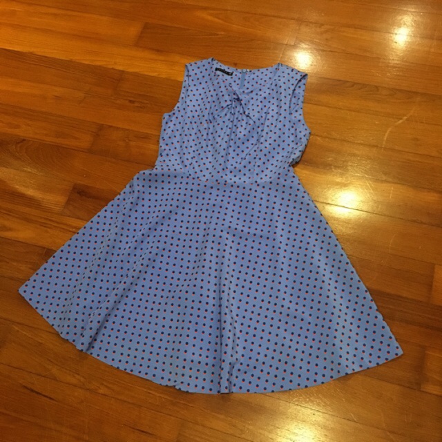 lolita-dress-used-like-new-ใส่2ครั้ง-ซื้อจากเซ็นทรัลชิดลม-งานดี-ผ้าดีค่ะ-ไซส์-m-อก-34-เอว-28-สะโพกฟรี