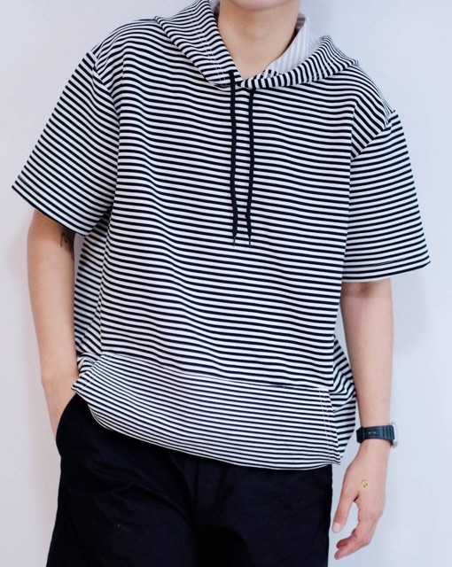 เสื้อฮู้ดแขนสั้น-ใส่สบาย-ทรงสวย
