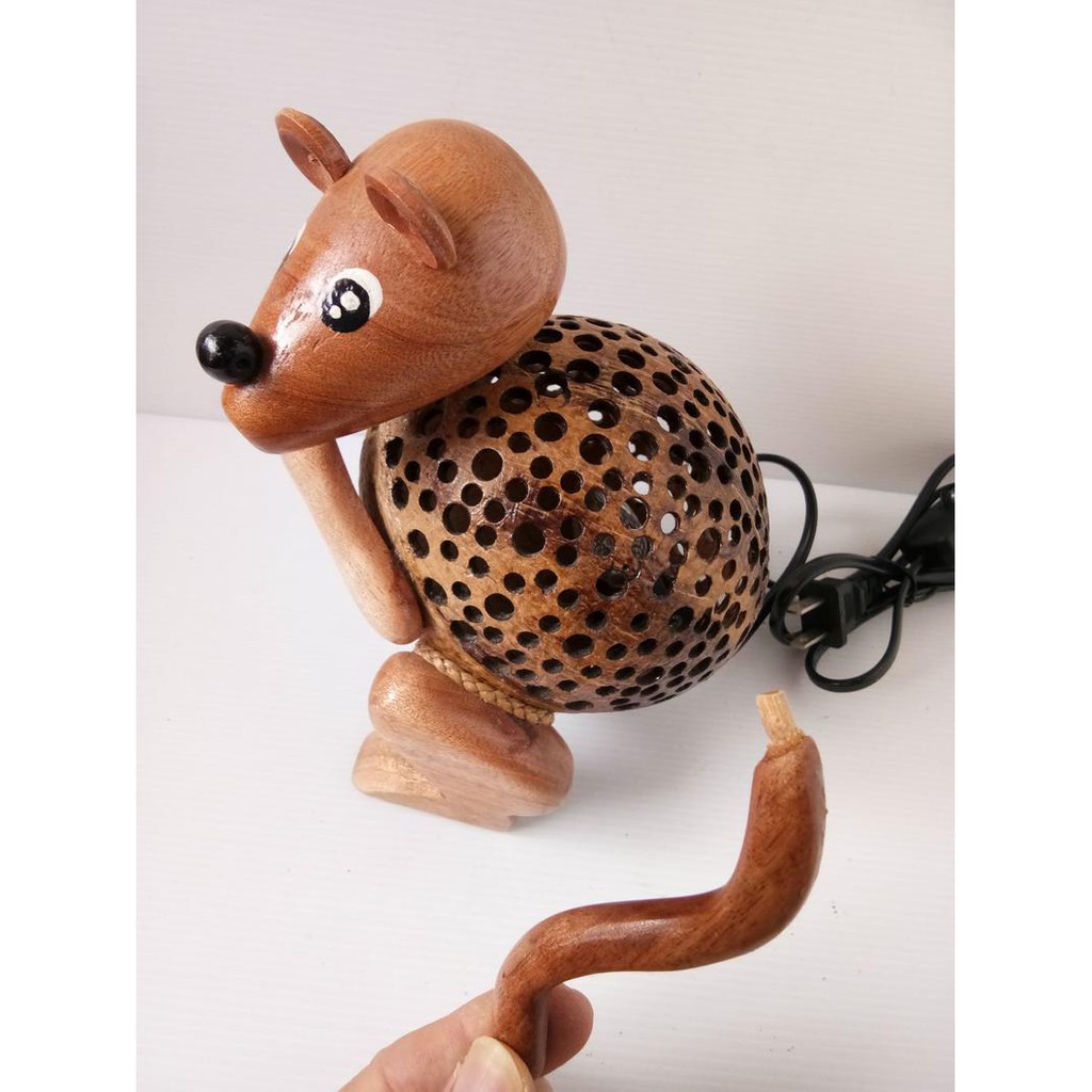 โคมไฟตั้งโต๊ะกะลามะพร้าว-หนู-coconut-shell-table-lamp-mouse