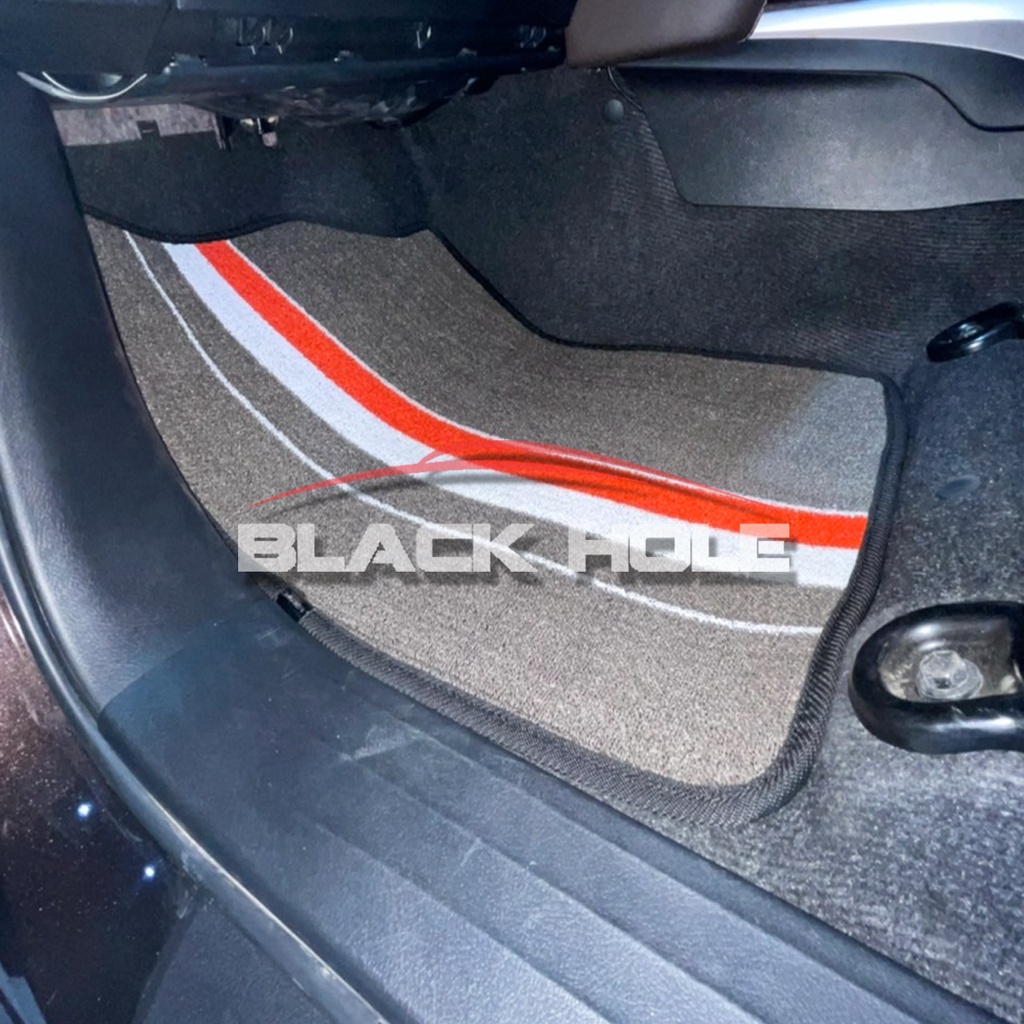 toyota-fortuner-2015-2018-blackhole-trap-lime-mat-edge-ชุดภายในห้องโดยสาร