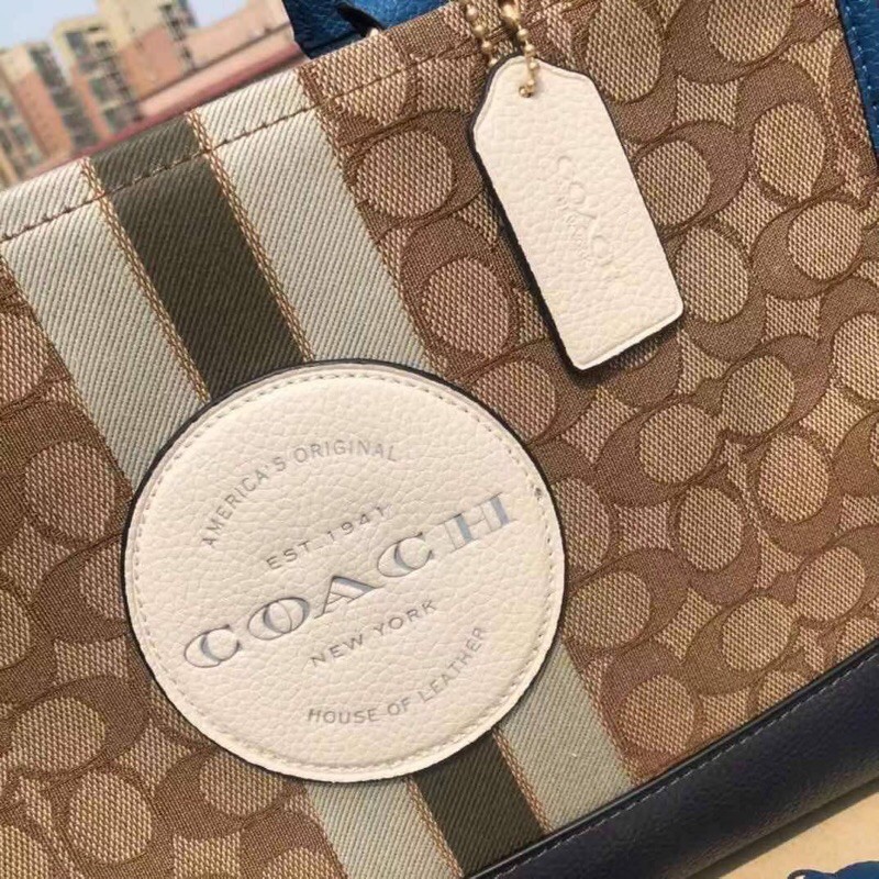 coach-dempsey-carryall-in-signature-jacquard-with-stripe-and-coach-patch
