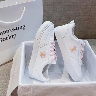🔥Hot sale！ รองเท้าสีขาวเล็ก ๆ น้อย ๆ หญิง 2020 ฤดูใบไม้ผลิใหม่เกาหลีรุ่นป่านักเรียนสีขาวรองเท้าลำลองรองเท้าวิ่งสตรีท cl