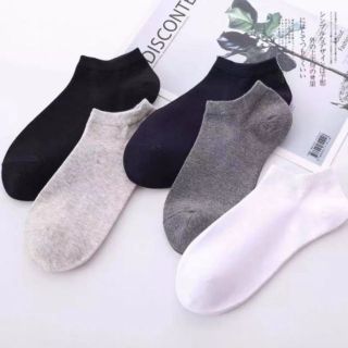 ราคาและรีวิว🧦ถุงเท้าสีพื้น ขาว/ดำ/เทา ข้อสั้น 1 คู่ Socks เนื้อผ้านุ่มสบาย🧦 ระบายอากาศ ไม่อับชื้น