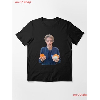 2022 Willem Dafoe Holding 2 Moldy Oranges Essential T-Shirt เสื้อยืด ดพิมพ์ลาย ดผ้าเด้ง คอกลม cotton ความนิยม discount U