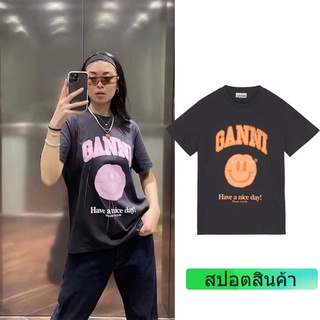 เสื้อยืดคอกลม แขนสั้น พิมพ์ลายการ์ตูนหน้ายิ้ม ตัวอักษร ทรงหลวม สไตล์นอร์ดิก สําหรับผู้หญิง