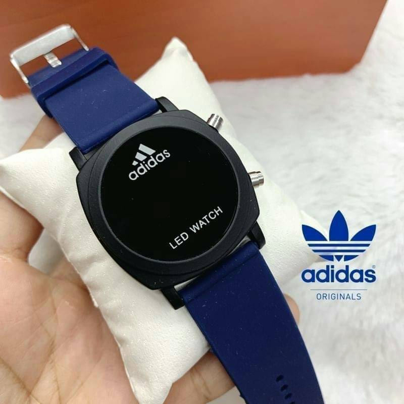 นาฬิกาข้อมือแฟชั่น-led-adidas