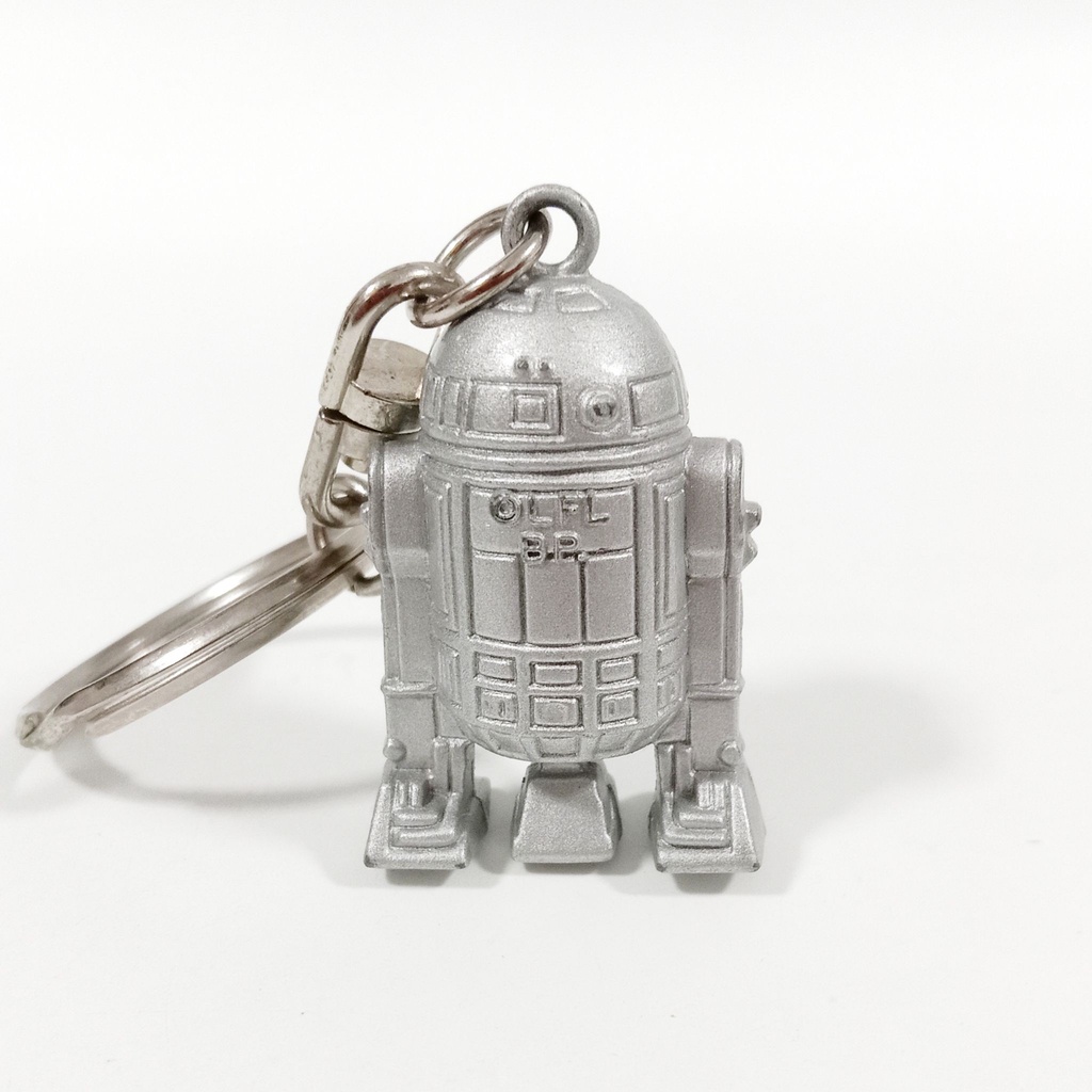 star-wars-silver-r2-d2-metal-keychain-ของแท้-lucasfilm-banpresto