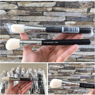 แท้ 💯% MAC แปรงคอนทัวร์และเฉดดิ้ง  แปรงแต่งหน้า 168S Large Angled Contour Brush