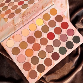 Sale‼️huda beauty 35 color eyeshadow