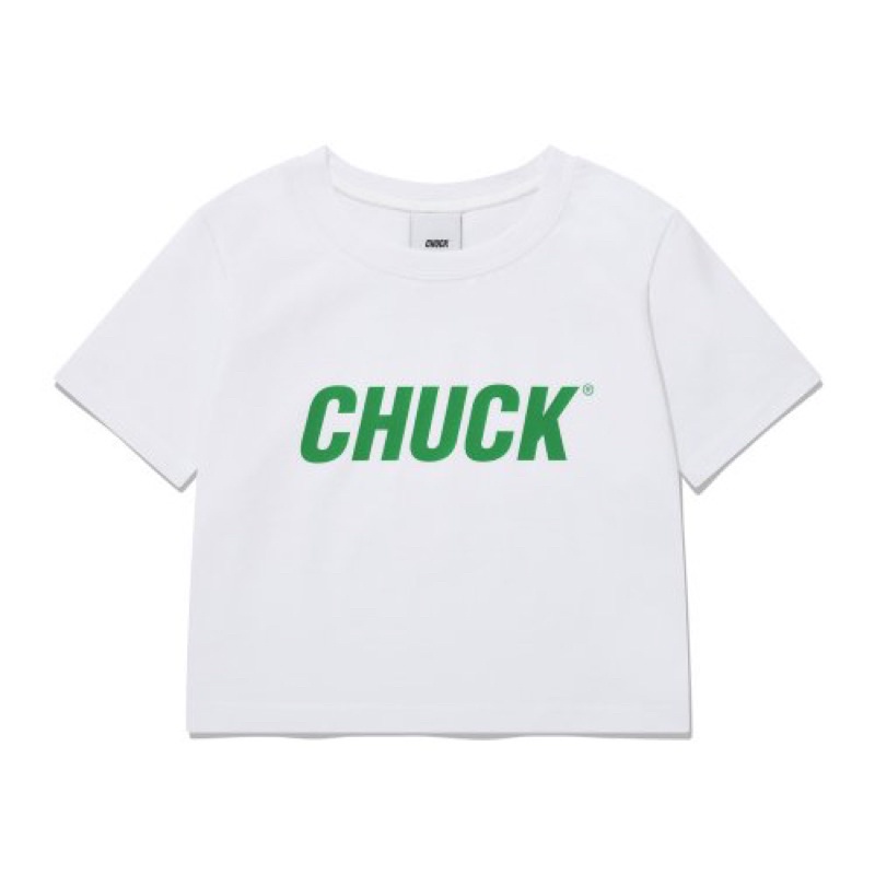 เสื้อครอป CHUCK - Signature Logo Crop T-shirt ของแท้100% (Preorder ...