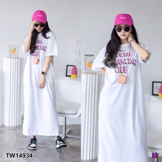 TW14934  เดรสยาว ทรงโอเวอร์ไซส์ คอกลม แขนสั้น อกสกรีน social distancing club เนื้อผ้า cotton 100% มีกระเป๋าล้วงข้าง