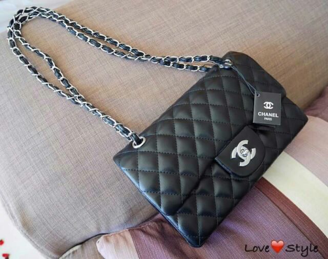 chanel-classic-flap-bag-หนัง-lambskin