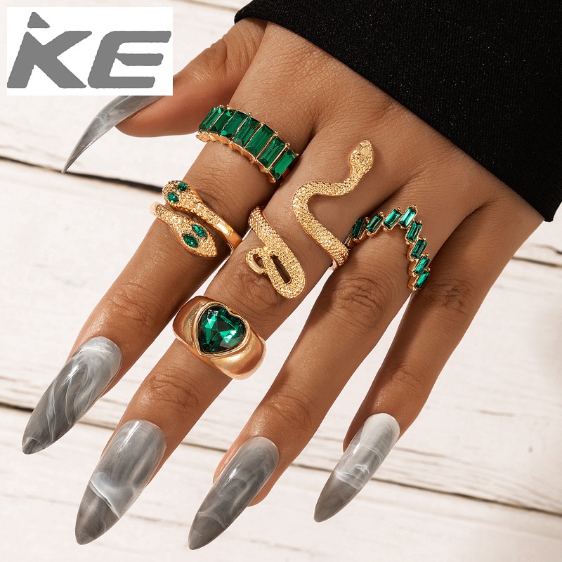 popular-jewelry-ring-snake-shaped-love-emerald-diamond-five-piece-ring-female-for-girls-for-wo
