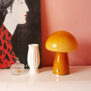 โคมไฟตั้งโต๊ะ โคมไฟแก้ว โคมไฟโต๊ะเห็ด mushroom table lamp ins style มี3สี สีแดง สีส้ม สีขาวmushroom table lamp