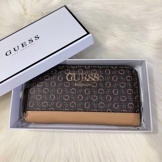 แท้💯 outlet GUESS FACTORY WOMENS LONG WALLET  กระเป๋าสตางค์ใบยาว สวยมากค่ะ เปิดปิดด้วยซิป ด้านหน้า