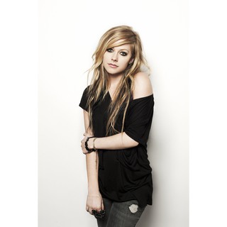โปสเตอร์ Avril Lavigne แอวริล ลาวีน Punk Rock Poster รูปภาพติดห้อง ตกแต่งผนัง โปสเตอร์วงดนตรี โปสเตอร์ติดผนัง ของสะสม
