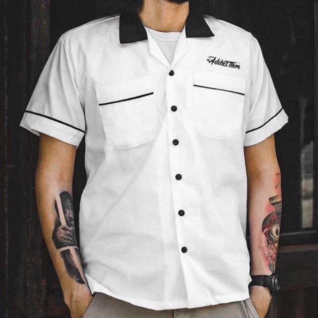 bowling-shirt-เสื้อโบว์ลิ่งสีพื้น-สีขาวปกดำ