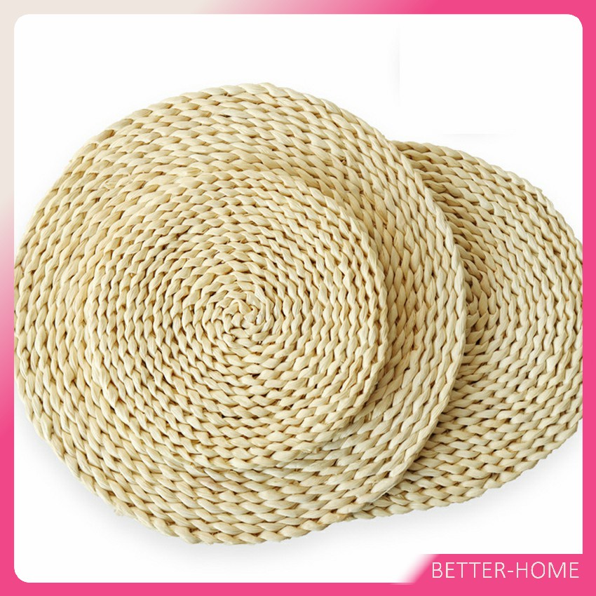 แผ่นรองหม้อสานจากต้น-กก-วัสดุธรรมชาติ-ที่รองจาน-รองแก้ว-สานทรงกลม-corn-husk-woven-placemat