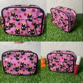 กระเป๋าเครื่องสำอางสีม่วง ลายน้องสกังก์ Skunk Swimmer Cosmetic Bag