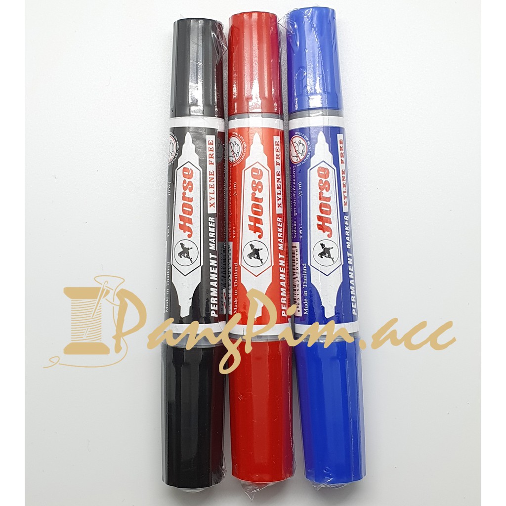 ภาพหน้าปกสินค้าปากกาเมจิก 2หัว ตราม้า ปากกาเคมี 2 หัว ตราม้า (สีแดง,สีดำ,สีน้ำเงิน) Permanent Marker จากร้าน pangpim.acc บน Shopee