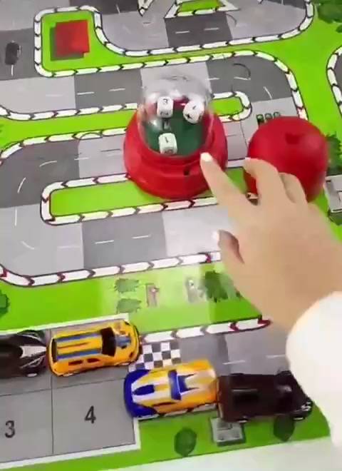 racing-board-game-2-in-1-พร้อมเครื่องทอยลูกเต๋าอัตโนมัติ-บอร์ดเกมแข่งรถ-รถแข่ง-บันไดงู-เกมส์กระดาน