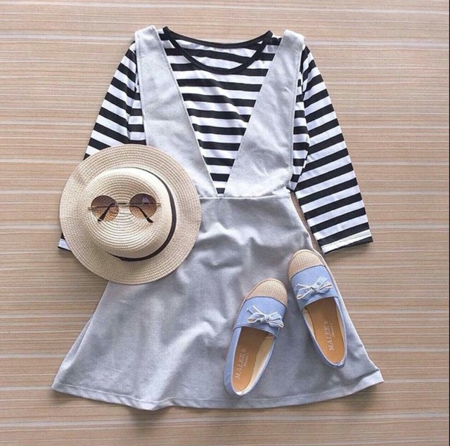 เซ็ตเสื้อ-เอี้ยมกระโปรง
