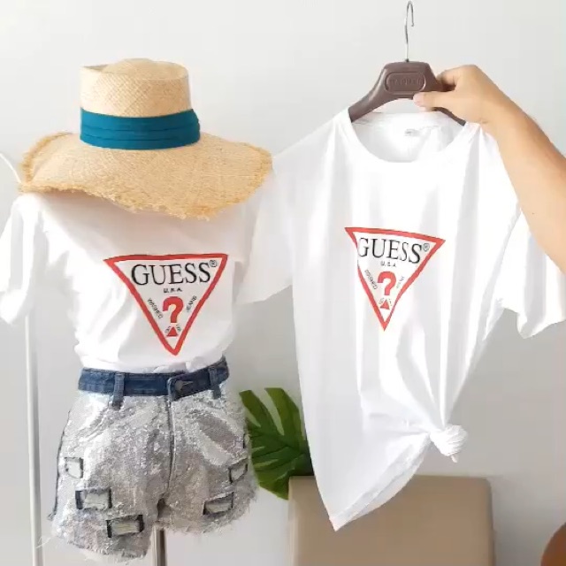 เสื้อยืดลาย-แนวสตรีท-พิมพ์ลาย-guess-พร้อมส่งจร้า-ลดราคา