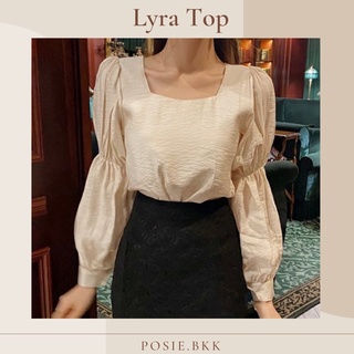 สินค้า ✨ Lyra Top เสื้อแขนยาวคอเหลี่ยมสไตล์มินิมอล แต่งแขนจั๊มตุ๊กตา🎀