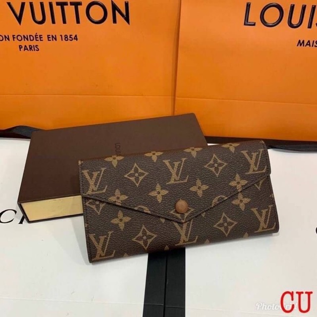 lv-กระเป๋าตังค์ใบยาว-แบรนด์เนม