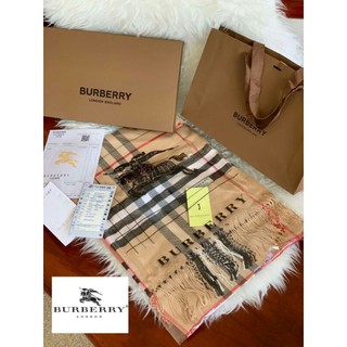 BURBURRY FRINGED CHECKED CASHMERE SCARF สุดเอ็คเซ็คคลูทีฟกับแบรนด์ดังจากปารีส