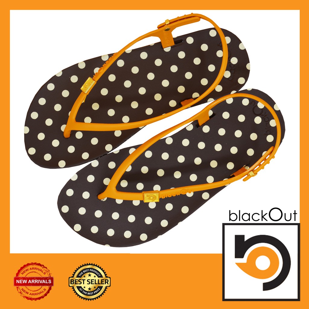 blackout-flipper-slingback-รองเท้าแตะ-รองเท้ารัดส้น-พื้นลายจุดใหญ่