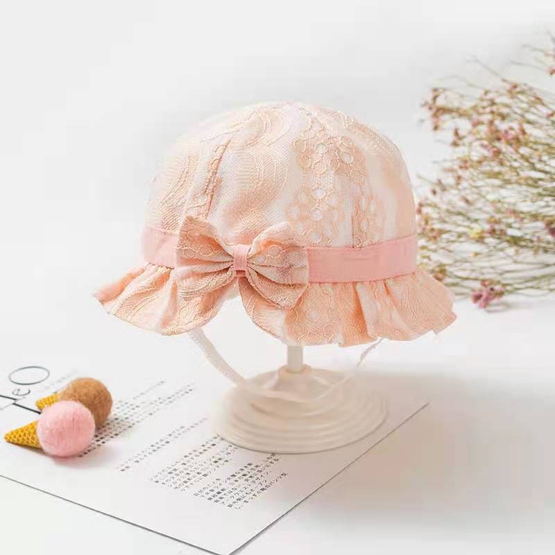ภาพสินค้าBabyonline(Y200)A1หมวกสำหรับเด็กอ่อนตกแต่งด้วยโบว์และดอกไม้ มีสายรัดคาง จากร้าน babyonlineth บน Shopee ภาพที่ 6