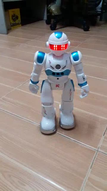 robot-หุ่นยนต์บังคับได้2-ระบบ-เต้นได้