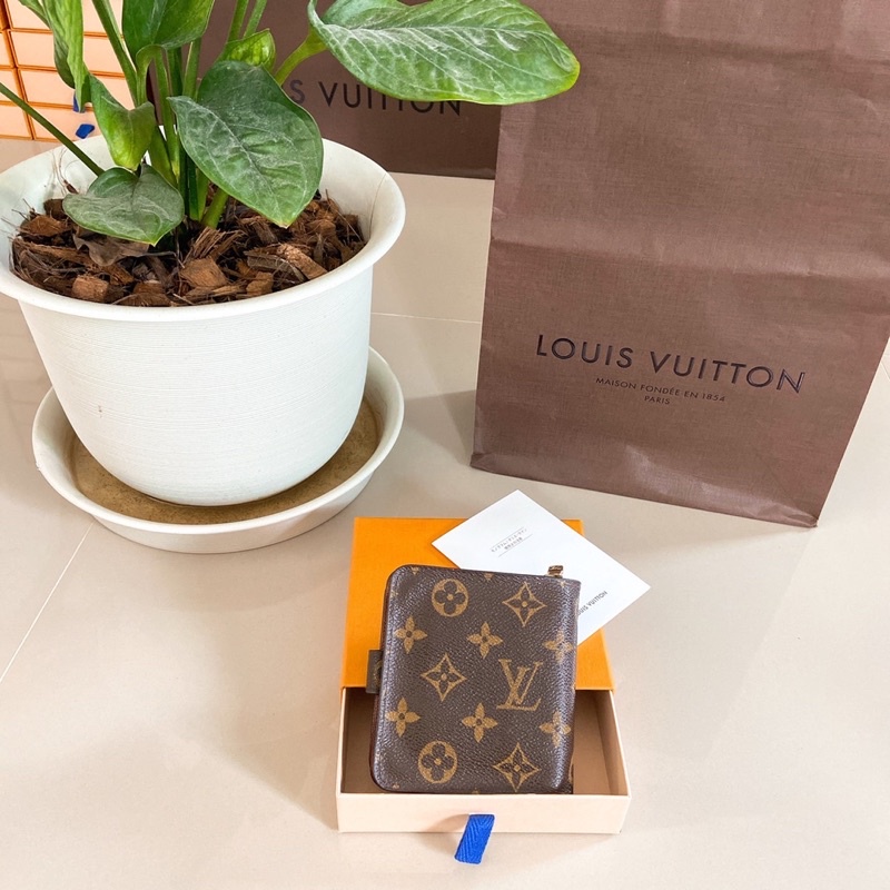 lv-zippy-compact-มือสองของแท้-ค่ะ