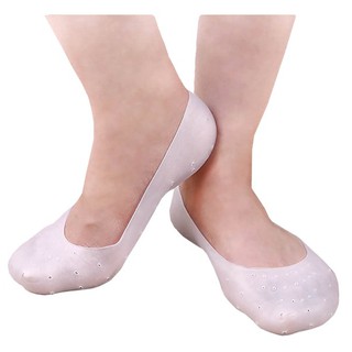 ภาพหน้าปกสินค้า[1 แพ็ค 2 คู่] ถุงเท้าซิลิโคน ซิลิโคนหุ้มเท้า กันร้องเท้ากัด นุ่มมากๆๆ มีรูระบายอากาศ ที่เกี่ยวข้อง