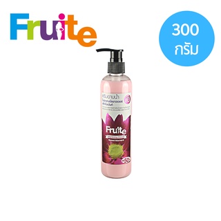 ครีมอาบน้ำ สูตรวิตามิน B3 300 g. Fruite Brightening Shower Sweet Moment
