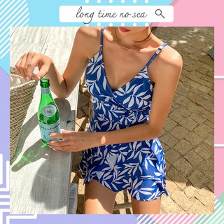 สินค้า 🌊🇹🇭 วันพีชกระโปรงลายใบไม้สีน้ำเงิน ด้านในมีกางเกงติดกัน น่ารักไม่โป๊ สายปรับได้ รุ่น Bow One Piece Swimsuit Dress