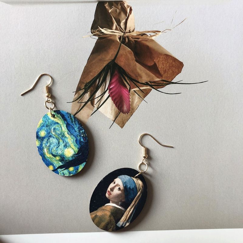 arin-johannes-vermeer-oil-painting-art-girls-natural-wood-earrings-jewelry