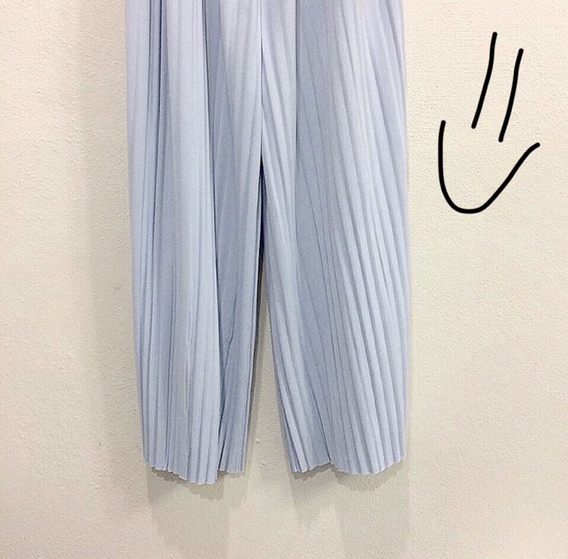 pleated-pants-made-in-korea-full-price-1-xxx-baht