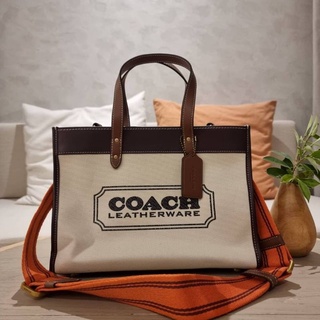 COACH FIELD TOTE 30 WITH COACH BADGE