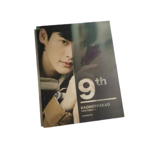 The Official Photobook : Kao Noppakao (มีลายเซ็น) | Shopee