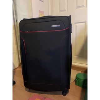 American Tourister Clayton Spinner Luggage - Black