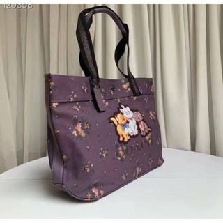 Coach DISNEY X COACH TOTE WITH ROSE BOUQUET PRINT AND ARISTOCATS (COACH 91130)