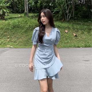 ชุดเดรสสีฟ้าเทา แต่งระบาย Pie dress blue grey color