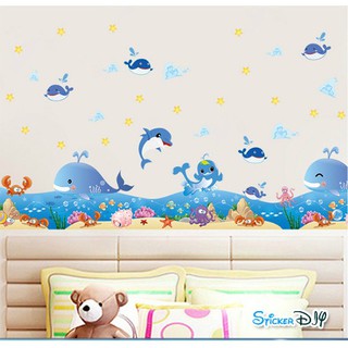 Transparent wall sticker สติ๊กเกอร์ติดผนังแต่งขอบ วาฬเริงร่า(กว้าง137cm.xสูง43cm.)