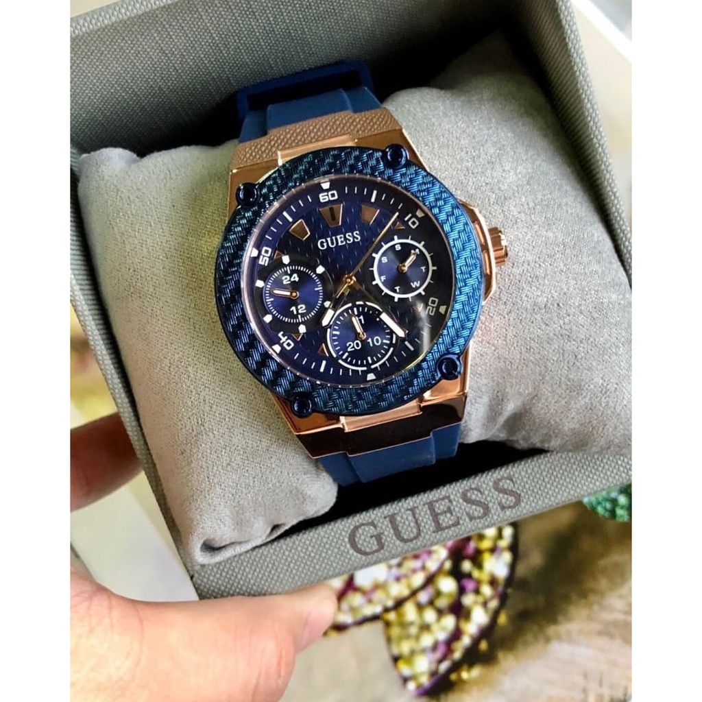 guess-multifunction-rose-gold-blue-rubber-strap-w1094l2