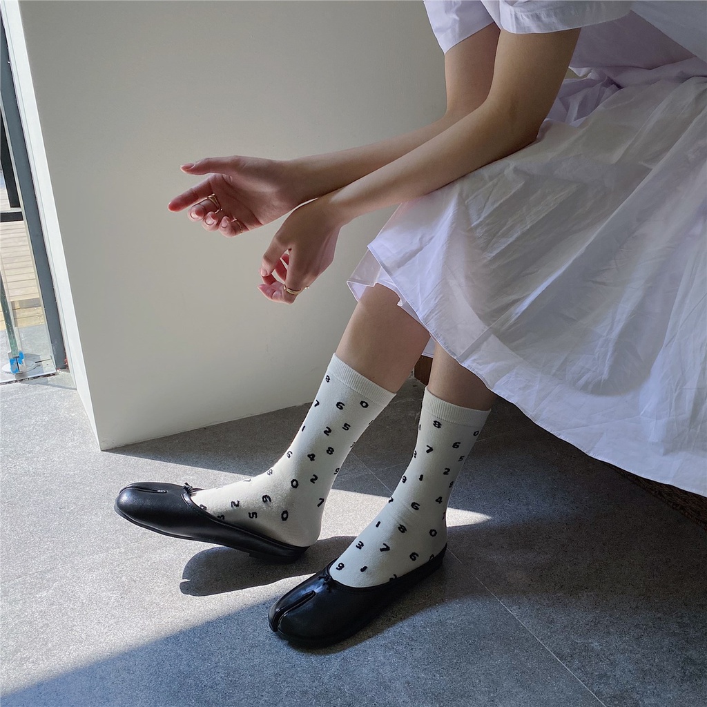 ถุงเท้ามีนิ้ว-let-me-see-หมูกีบเท้าแยกถุงเท้าผู้หญิงสองนิ้วเท้าถุงเท้าแยกฟุตและถุงเท้าเกือกม้าในถุงเท้าหลอดบางส่วนน้ำฤดู